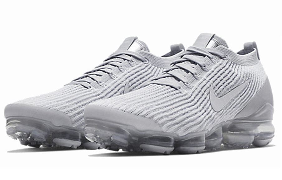 Фото № 2 с приближением к товару «‎Nike Air VaporMax Flyknit 3 Pure Platinum running shoes whitesilver»
