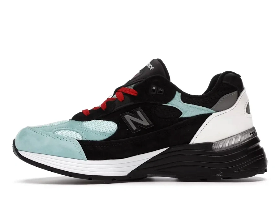Фото № 3 с приближением к товару «‎New Balance 992»