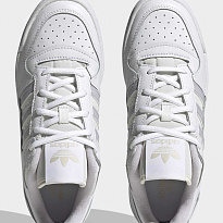 Фото № 3 с приближением к товару «‎Adidas Forum »