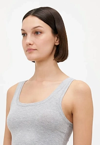 Фото № 4 с приближением к товару «‎ADRIANNE»