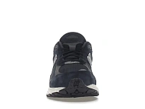 Фото № 2 с приближением к товару «‎New Balance 2002R»