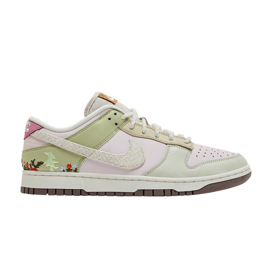 Фото № 1 с приближением к товару «‎Nike Women's Dunk Low LX Mushroom»