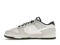 Фото № 3 с приближением к товару «‎Nike Dunk Low Retro SE»