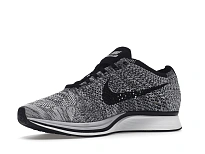 Фото № 3 с приближением к товару «‎Nike Flyknit Racer Oreo»