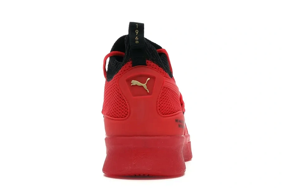 Фото № 4 с приближением к товару «‎Puma Clyde Court REFORM Red»