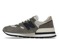 Фото № 3 с приближением к товару «‎New Balance 990v1»