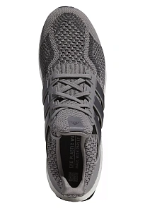 Фото № 4 с приближением к товару «‎ULTRABOOST 5 DNA LIFESTYLE»