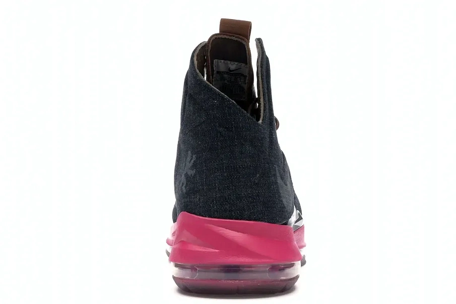Фото № 4 с приближением к товару «‎Nike LeBron X EXT Denim»