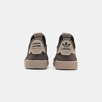 Фото № 3 с приближением к товару «‎Adidas PW HU »
