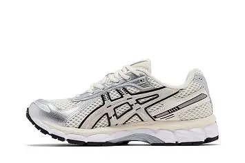 Lapstone & Hammer x ASICS Gel Kayano 12.1 The Spark - 4