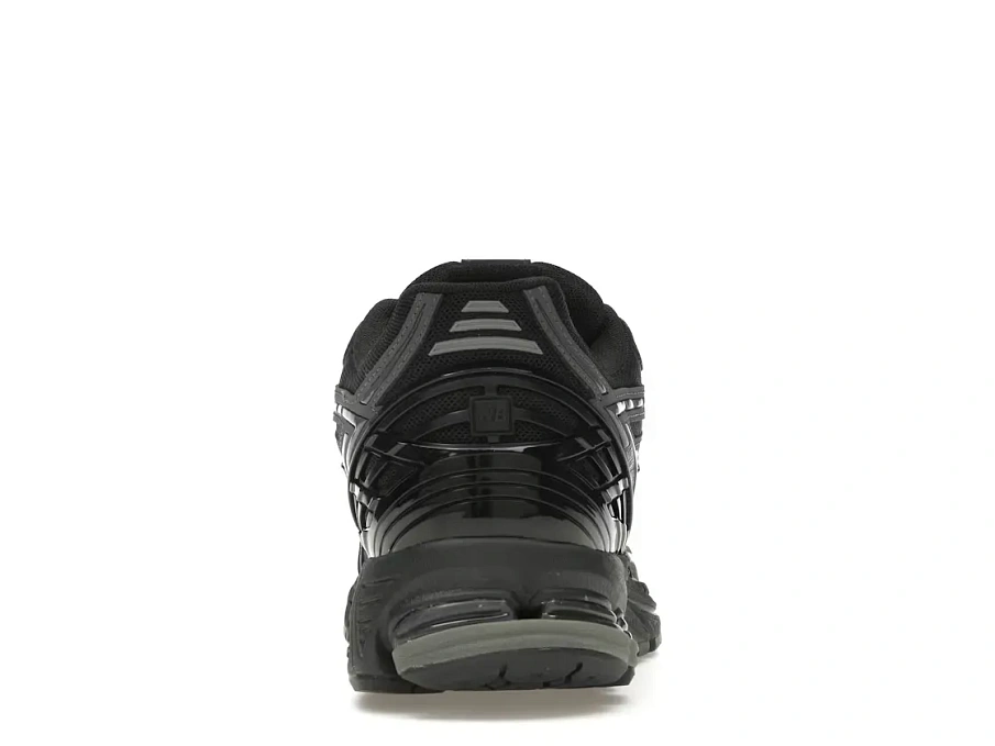 Фото № 4 с приближением к товару «‎New Balance 1906R»