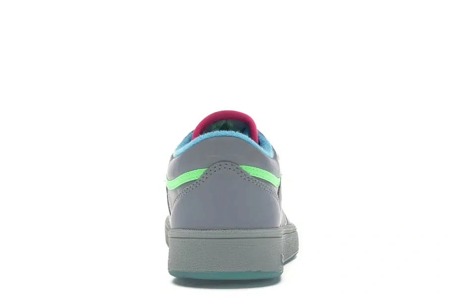 Фото № 4 с приближением к товару «‎Reebok Club Workout»