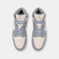Фото № 4 с приближением к товару «‎Air Jordan 1 Se »