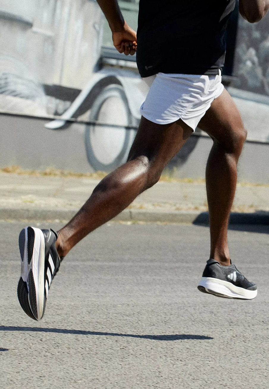 Фото № 3 с приближением к товару «‎ADIZERO BOSTON »