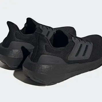 Adidas Ultraboost Light - 4