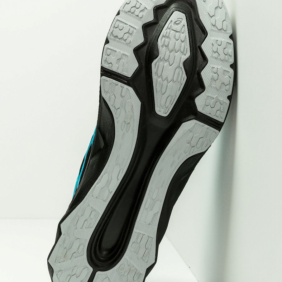 Фото № 3 с приближением к товару «‎Asics Novablast »
