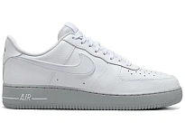 Фото № 1 с приближением к товару «‎Nike Air Force 1 Low»