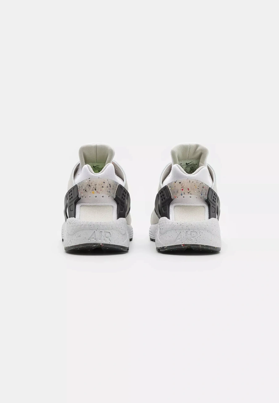 Фото № 3 с приближением к товару «‎AIR HUARACHE CRATER PRM UNISEX»