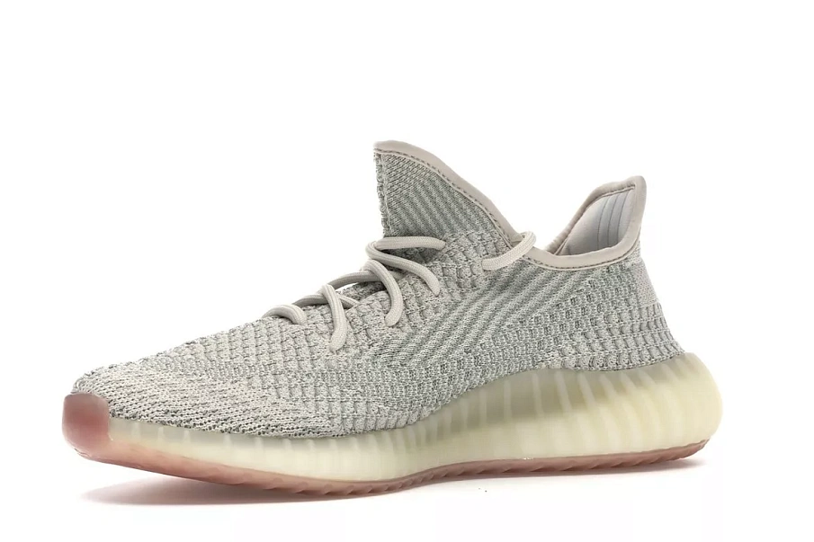 Фото № 4 с приближением к товару «‎adidas Yeezy Boost 350 V2 Citrin (Non-Reflective)»