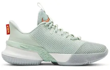 Nike LeBron Ambassador 13 'Empire Jade' - 2