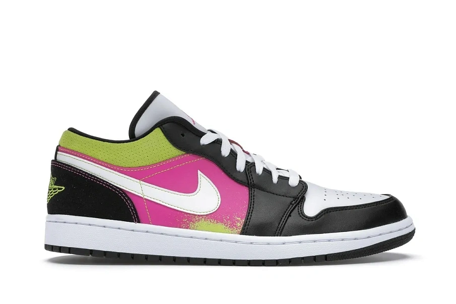 Фото № 1 с приближением к товару «‎Jordan 1 Low Black Active Fuchsia Cyber»