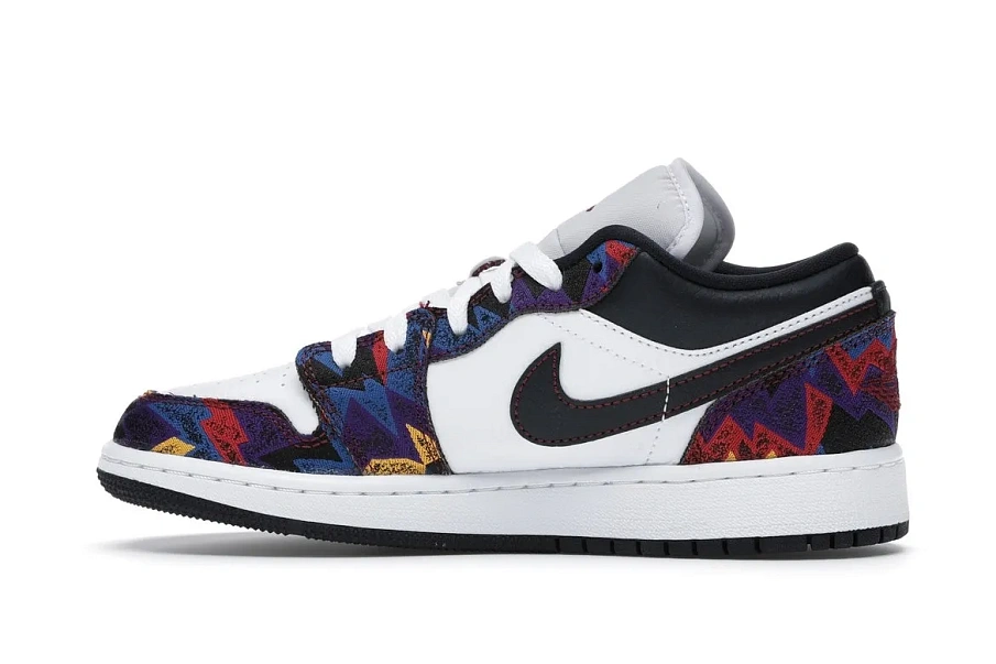 Фото № 5 с приближением к товару «‎Jordan 1 Low Nothing But Net »
