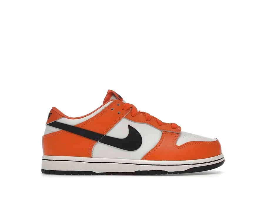 Фото № 1 с приближением к товару «‎Nike Dunk Low»