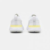 Фото № 3 с приближением к товару «‎Nike DO»