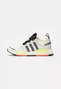 Фото № 1 с приближением к товару «‎NMD V3»
