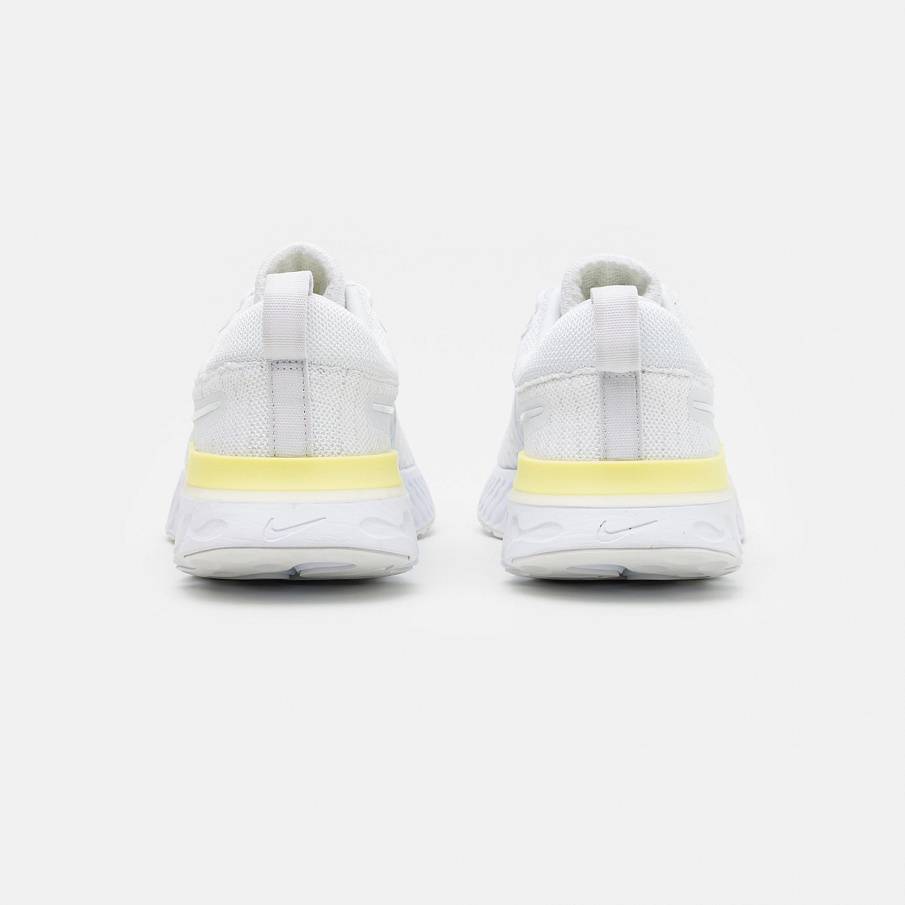 Фото № 3 с приближением к товару «‎Nike DO»