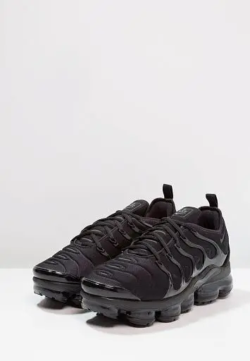 Nike Air Vapormax Plus  - 3