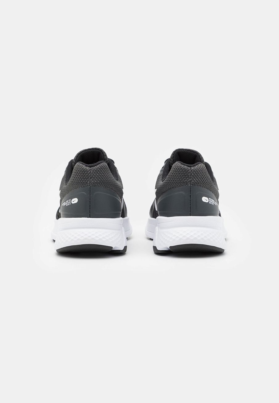 Фото № 3 с приближением к товару «‎Nike Swift 2»