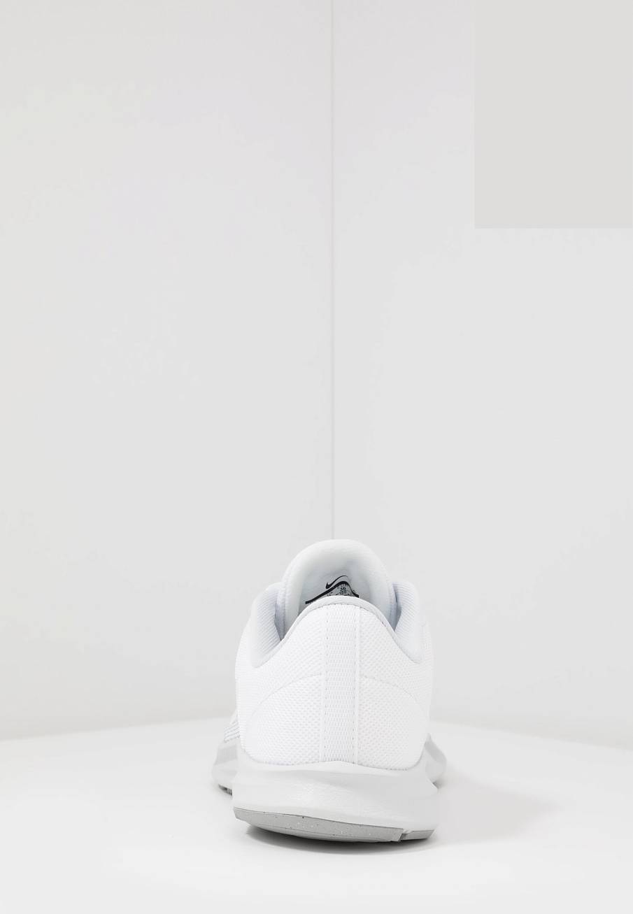 Фото № 4 с приближением к товару «‎Nike Downshifter»