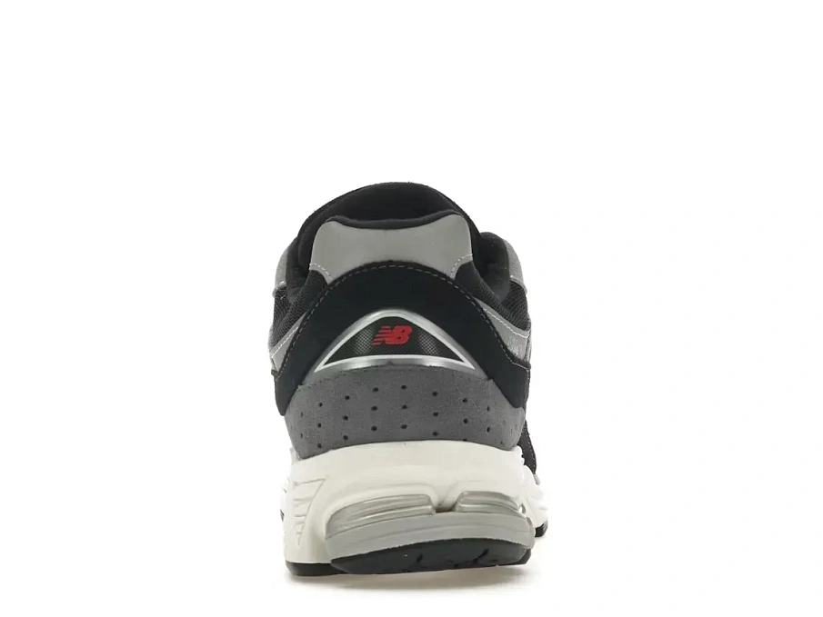Фото № 4 с приближением к товару «‎New Balance 2002R»