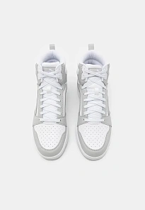 Фото № 4 с приближением к товару «‎REBOUND »