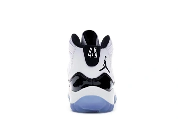 Jordan 11 Retro - 4