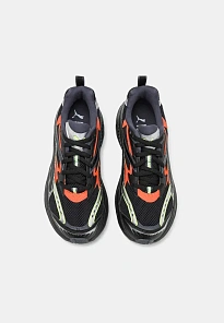 Фото № 4 с приближением к товару «‎MORPHIC»