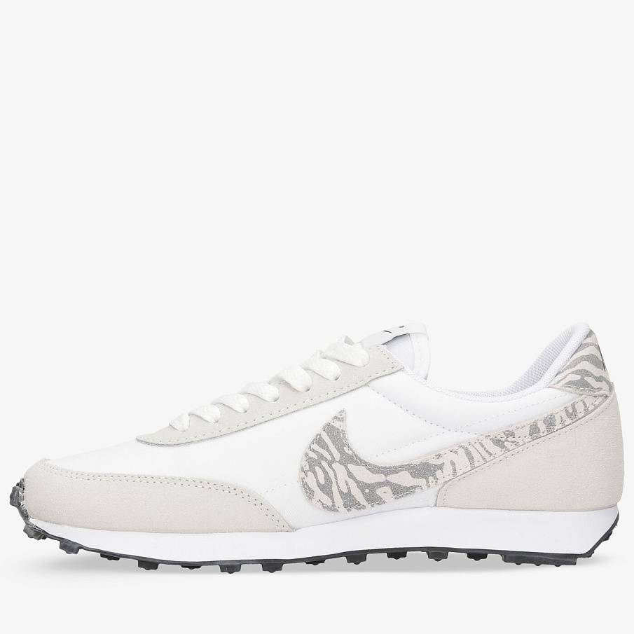 Фото № 4 с приближением к товару «‎Nike Dbreak SE»