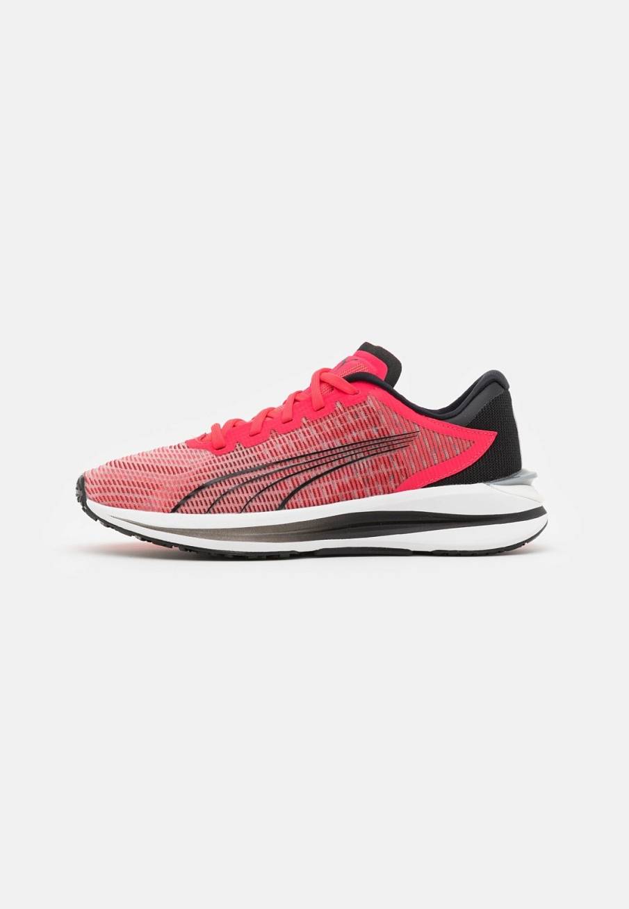Фото № 1 с приближением к товару «‎Puma Electrify Nitro Turn»