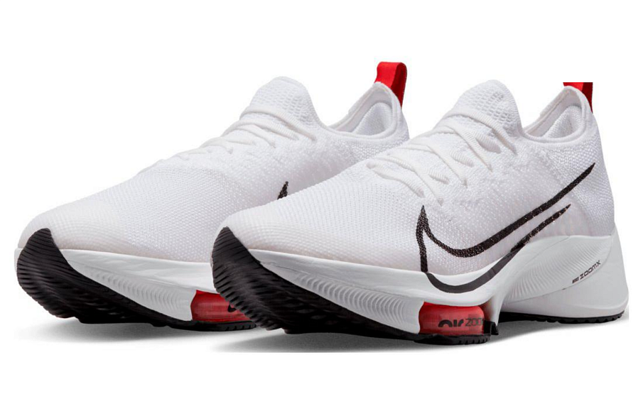 Фото № 3 с приближением к товару «‎ Nike Air Zoom Tempo Next Running shoes»