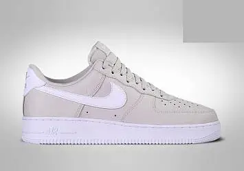 Nike Air Force 1 ’07 Light Bone  - 1