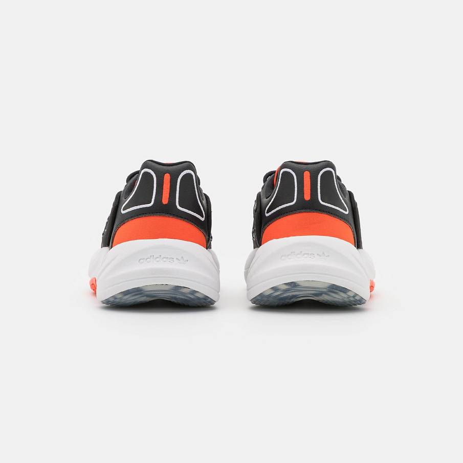 Фото № 4 с приближением к товару «‎Adidas Ozelia »