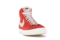 Фото № 3 с приближением к товару «‎Nike Blazer Mid 77 Suede Habanero Red»