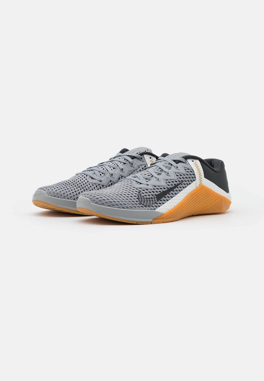 Фото № 2 с приближением к товару «‎Nike Metcon 6»