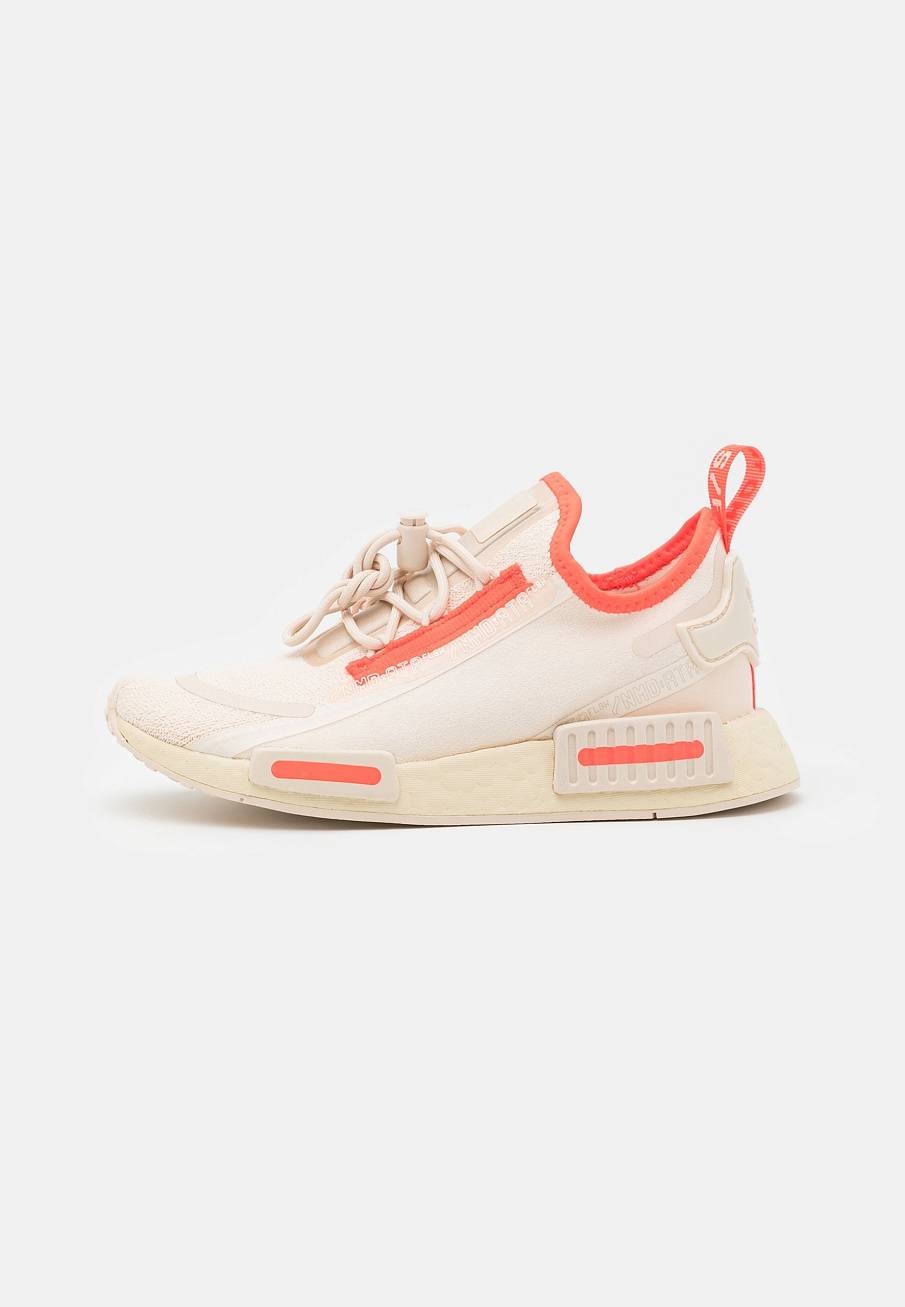 Фото № 1 с приближением к товару «‎Adidas Nmd_r1 Spectoo »