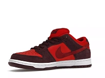 Фото № 3 с приближением к товару «‎Nike SB Dunk Low Cherry»