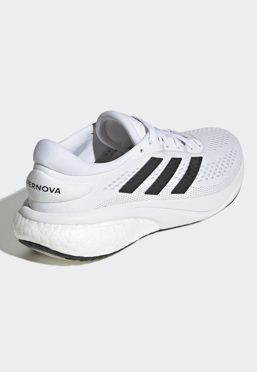 Фото № 4 с приближением к товару «‎Adidas Supernova»