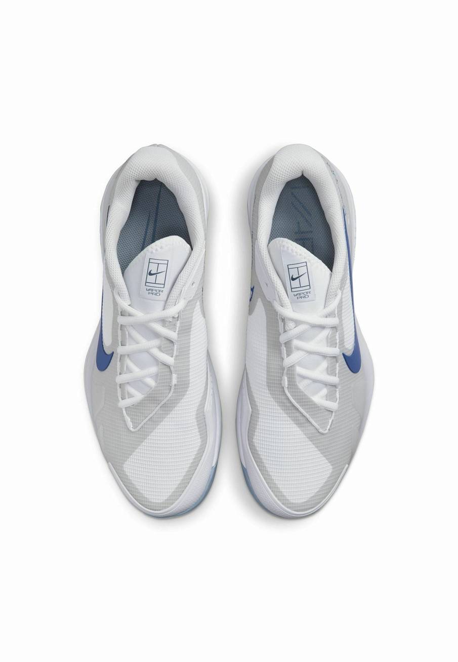 Фото № 3 с приближением к товару «‎Nikecourt Air Zoom Vapor Pro»