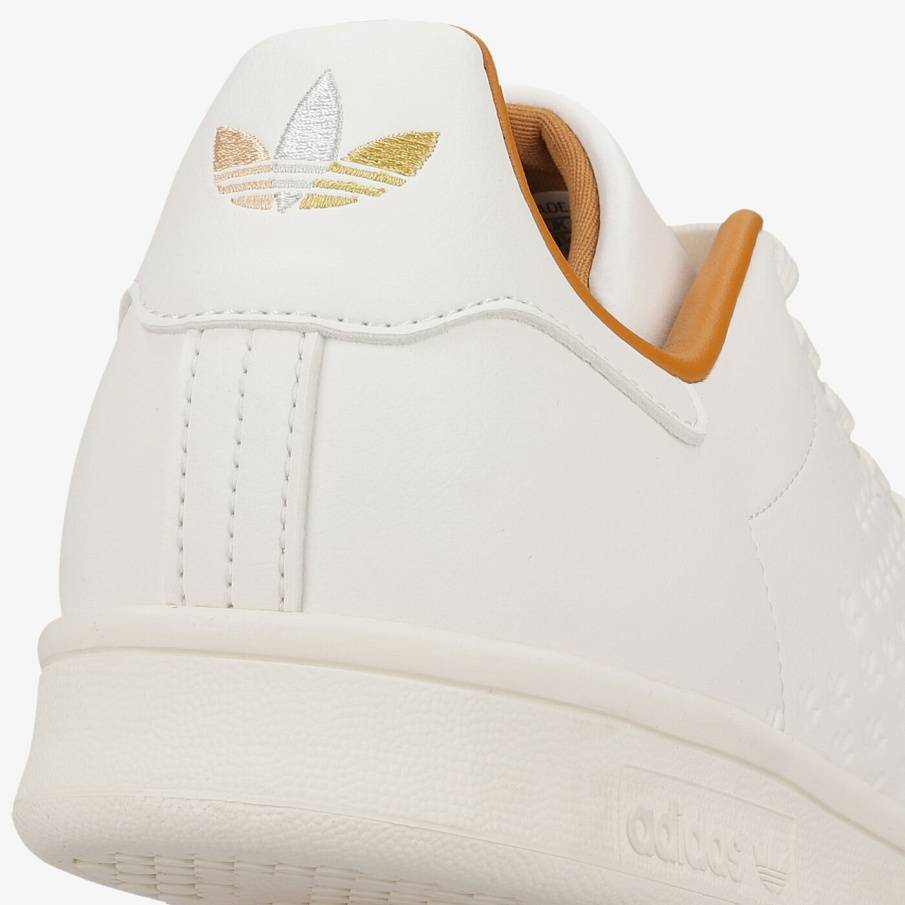 Фото № 5 с приближением к товару «‎Adidas Stan Smith»