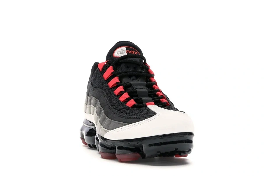 Фото № 2 с приближением к товару «‎Nike Air VaporMax 95 Comet»